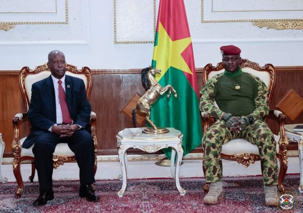 Burkina Faso Défis sécuritaires les Nations Unies renouvellent leur