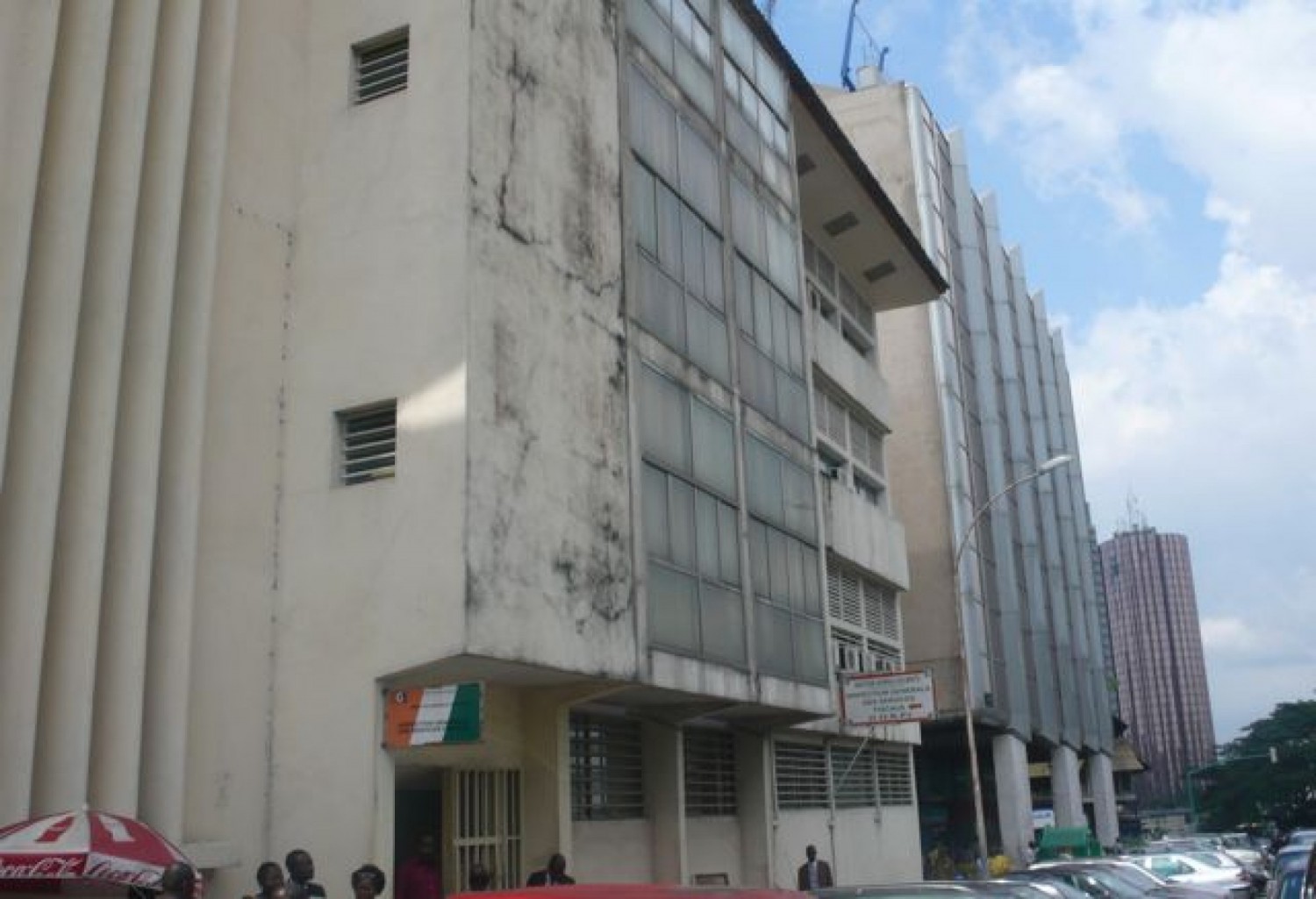 Côte d'Ivoire : Le prélèvement bancaire désormais seul mode de paiement des impôts et taxes, les entreprises concernées