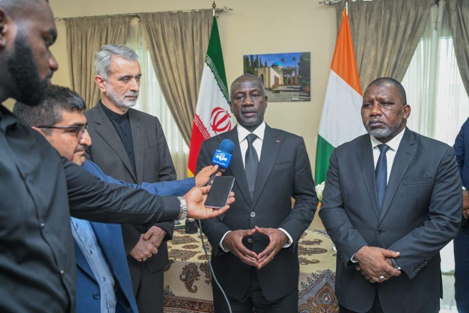 Côte d'Ivoire : Décès du président Iranien Ebrahim Raisi, les Députés apportent leur soutien moral à l'Ambassadeur