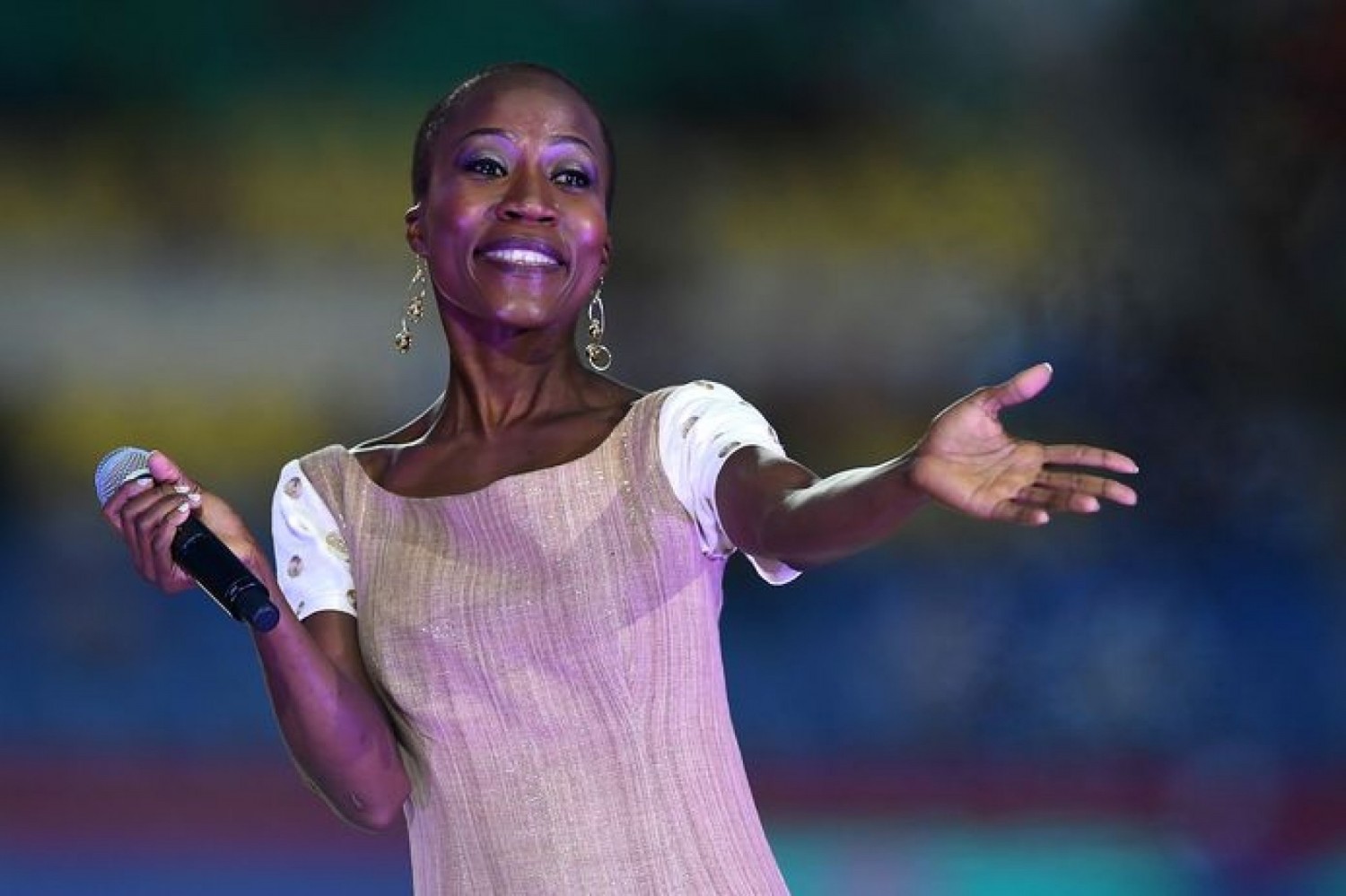 Mali : Garde de son enfant, la chanteuse Rokia Traoré arrêtée en Italie