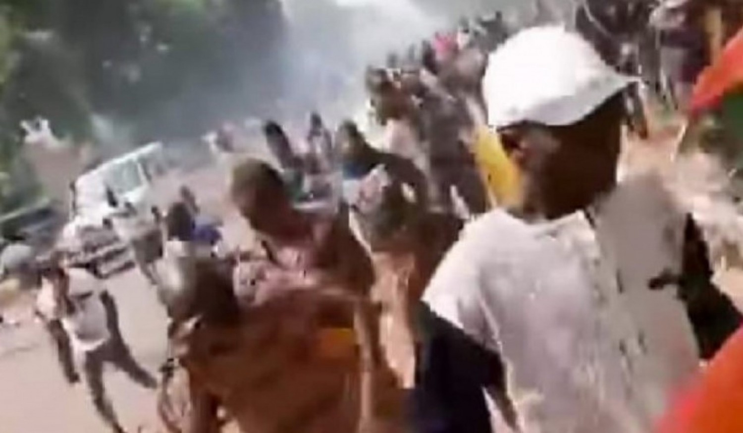 Burkina Faso : Une manifestation pour la délocalisation de l'ambassade de France dispersée au gaz lacrymogène