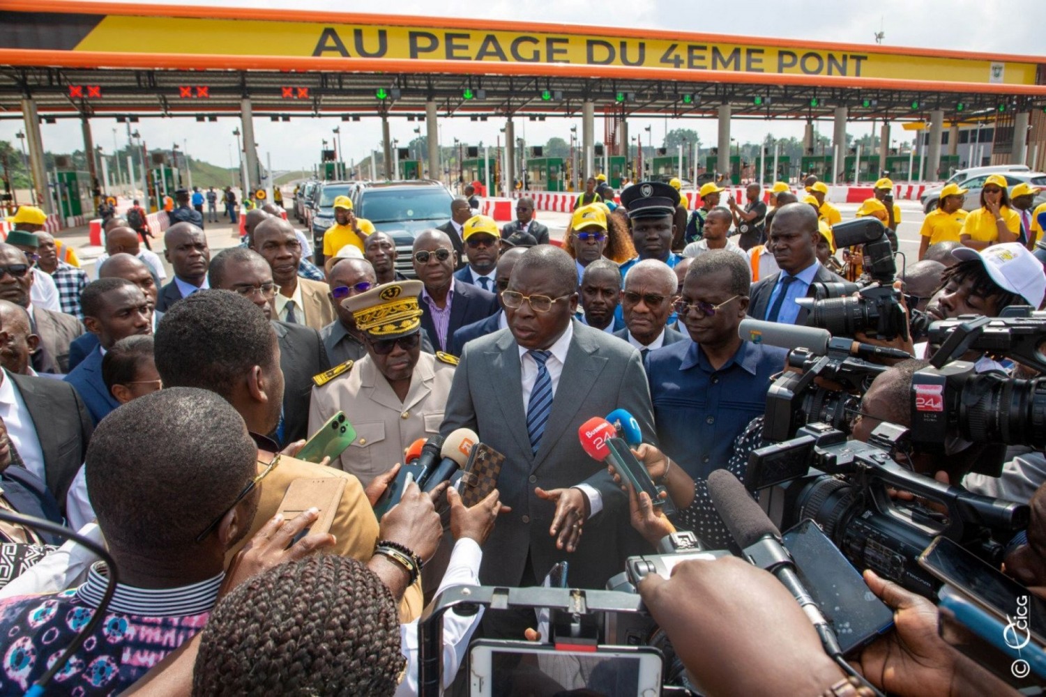 Côte d'Ivoire : Ouverture officielle du péage du 4è pont d'Abidjan , Amédé Kouakou : « Un gain extrêmement important »