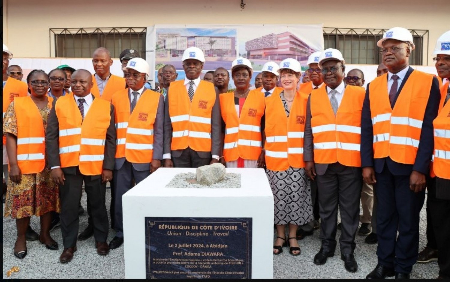 Côte d'Ivoire : Pose de la première pierre des travaux de reconstruction de l'antenne de l'Institut national polytechnique Félix Houphouët-Boigny (INP-HB) de Cocody