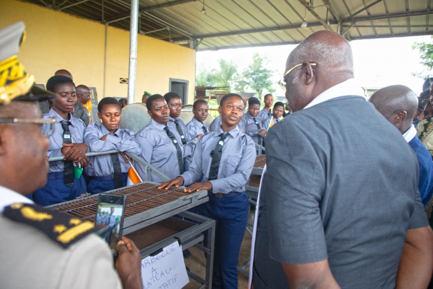 Côte d'Ivoire : Fin de formation des 100 jeunes filles stagiaires volontaires du centre de service civique de Guédikpo