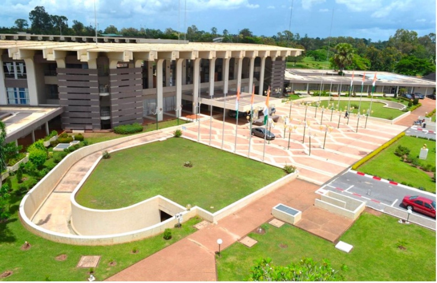 Côte d'Ivoire : La rentrée des classes à l'Institut national Polytechnique Houphouët-Boigny de Yamoussoukro (INP-HB) fixée au 02 Septembre, ce qu'il faut savoir