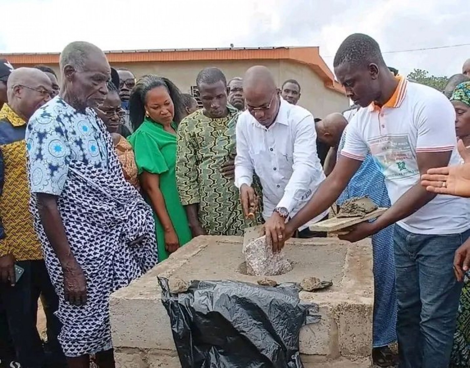 Côte d'Ivoire : Diabo, le délégué PDCI Koumoin René offre un foyer polyvalent à Kondoubo