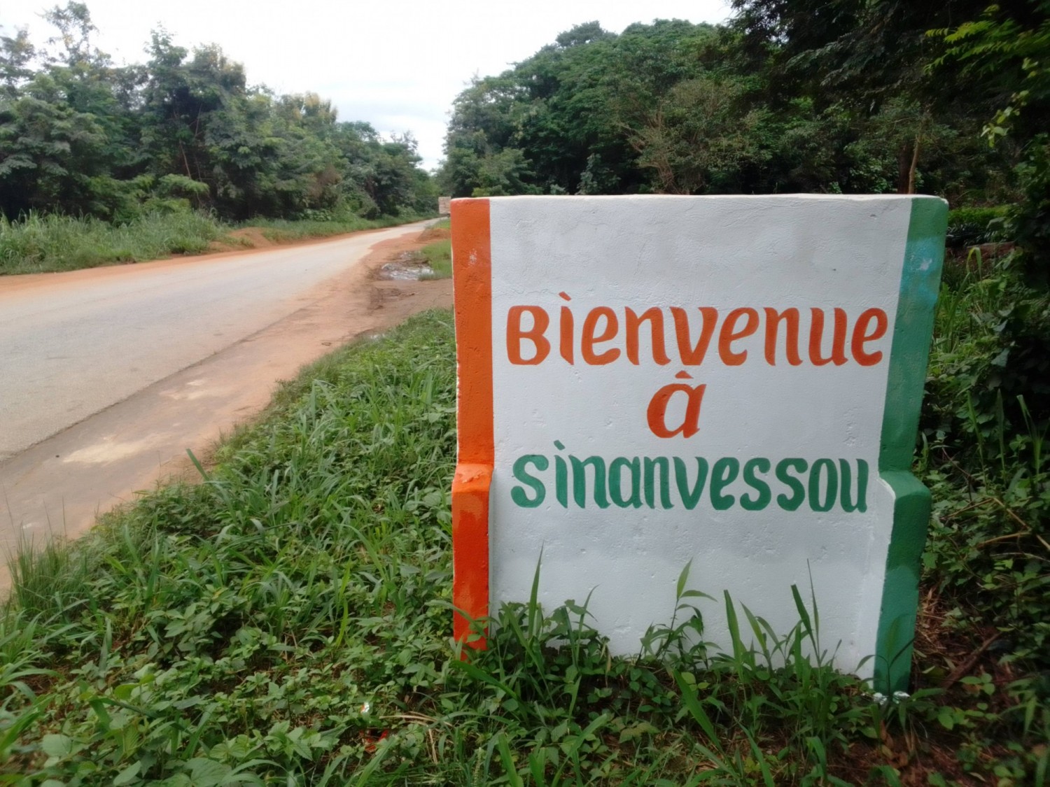 Côte d'Ivoire : À Sinavessou, neuf membres d'une famille victimes d'intoxication alimentaire transférés au CHU de Bouaké