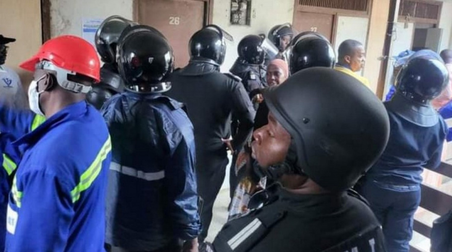 Côte d'Ivoire : Meurtre au campus de Cocody, la police lance un avis de recherche contre plusieurs suspects impliqués