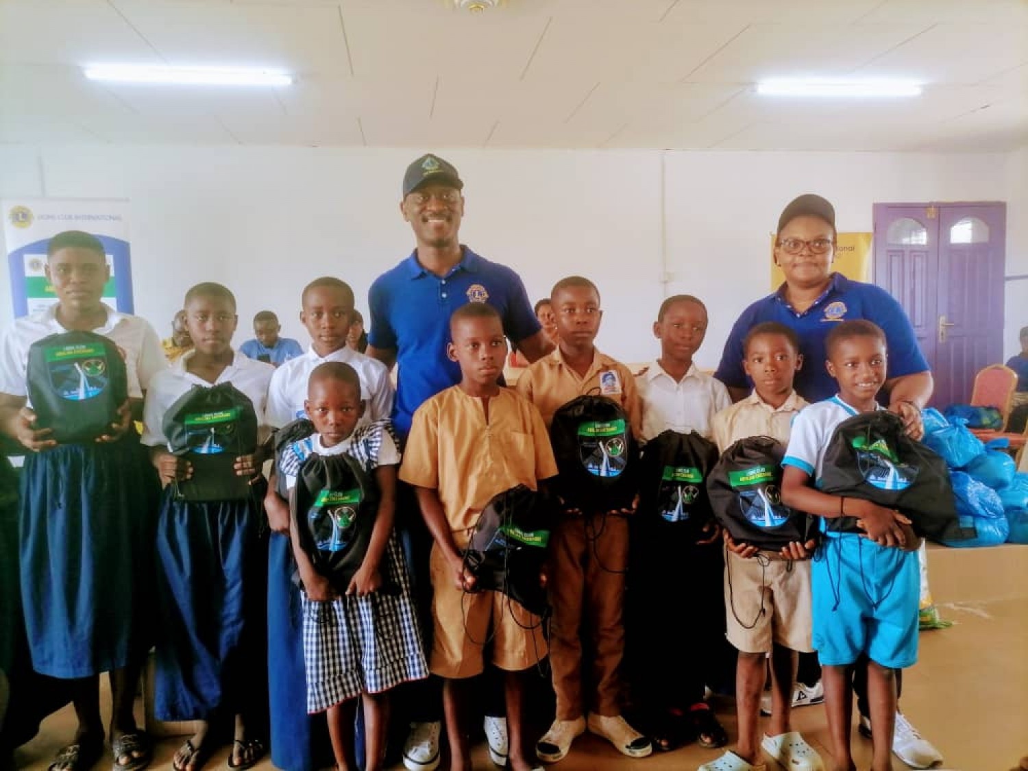 Côte d'Ivoire : Taabo, des kits scolaires et alimentaires distribués à plusieurs habitants