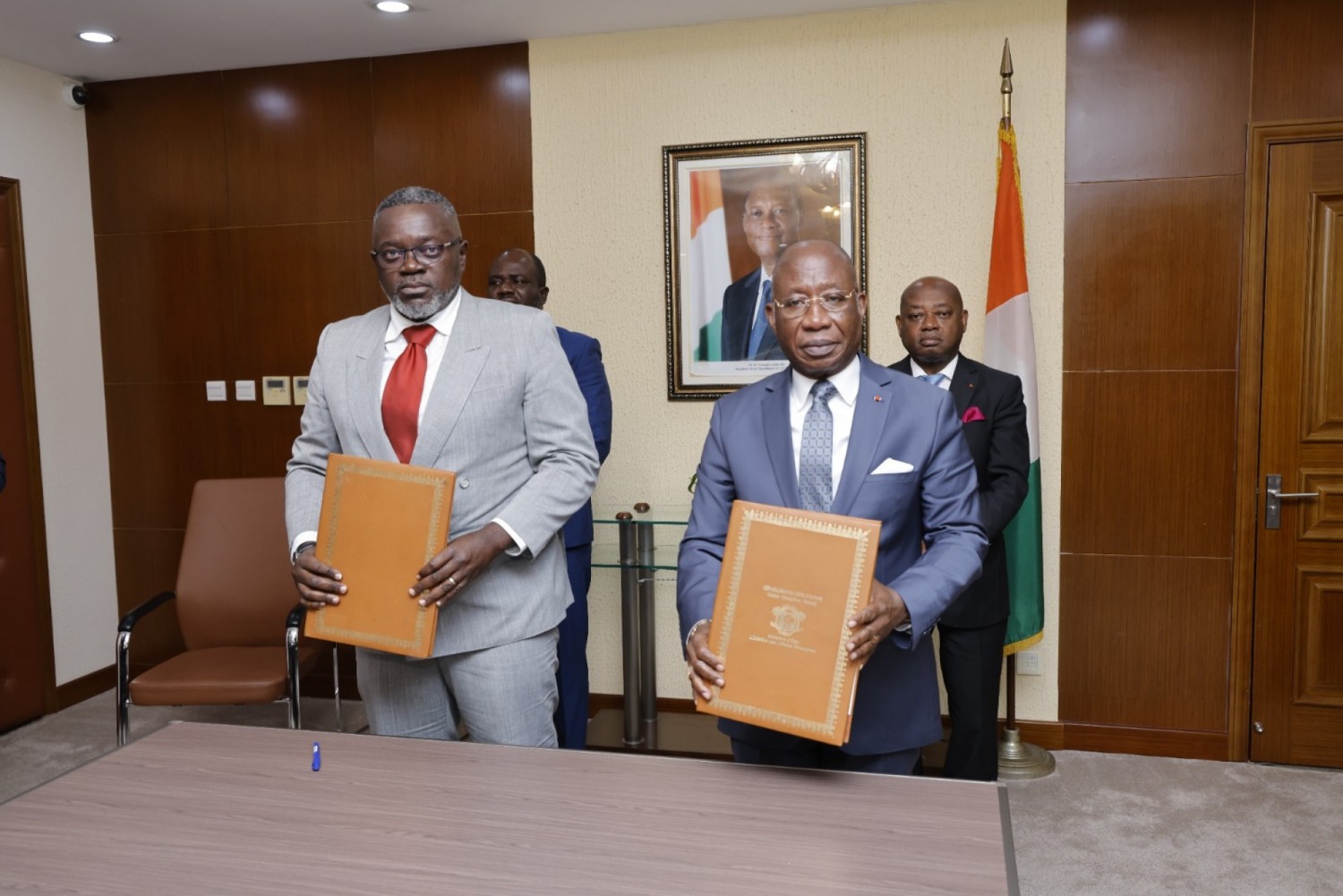 Côte d'Ivoire : Développement et assistance humanitaire, Léon Adom signe trois importants accords avec des organisations internationales