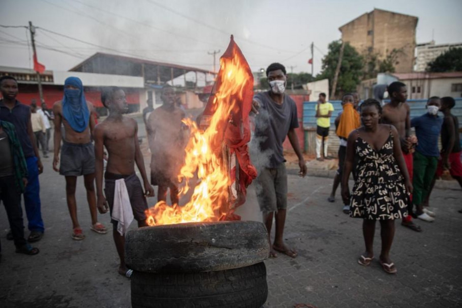 Mozambique : Violences post-électorales, l'Afrique du Sud ferme sa principale frontière