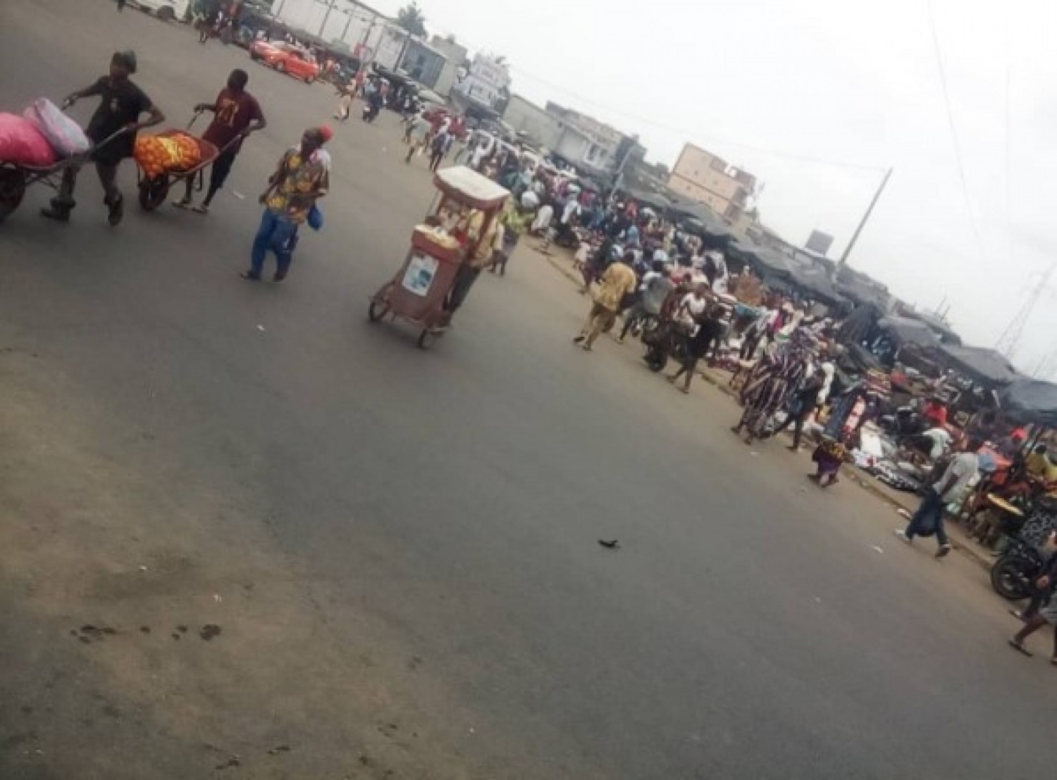 Côte d'Ivoire : Après les travaux  de renforcement et d'élargissement, le tronçon sable-siporex-route de Dabou désormais ouvert à la circulation