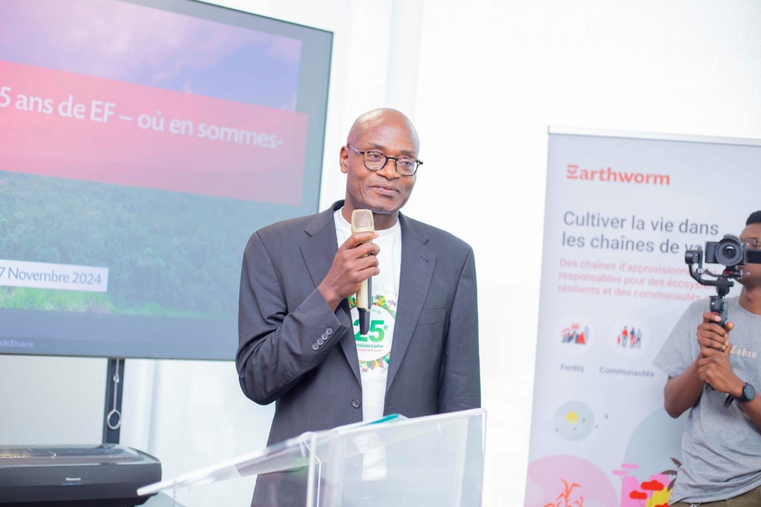 Côte d'Ivoire : Face aux défis climatiques, Jérôme Tokpa Directeur régional de « Earthworm Foundation » mène depuis 25 ans le combat contre la perte de forêts dans le pays