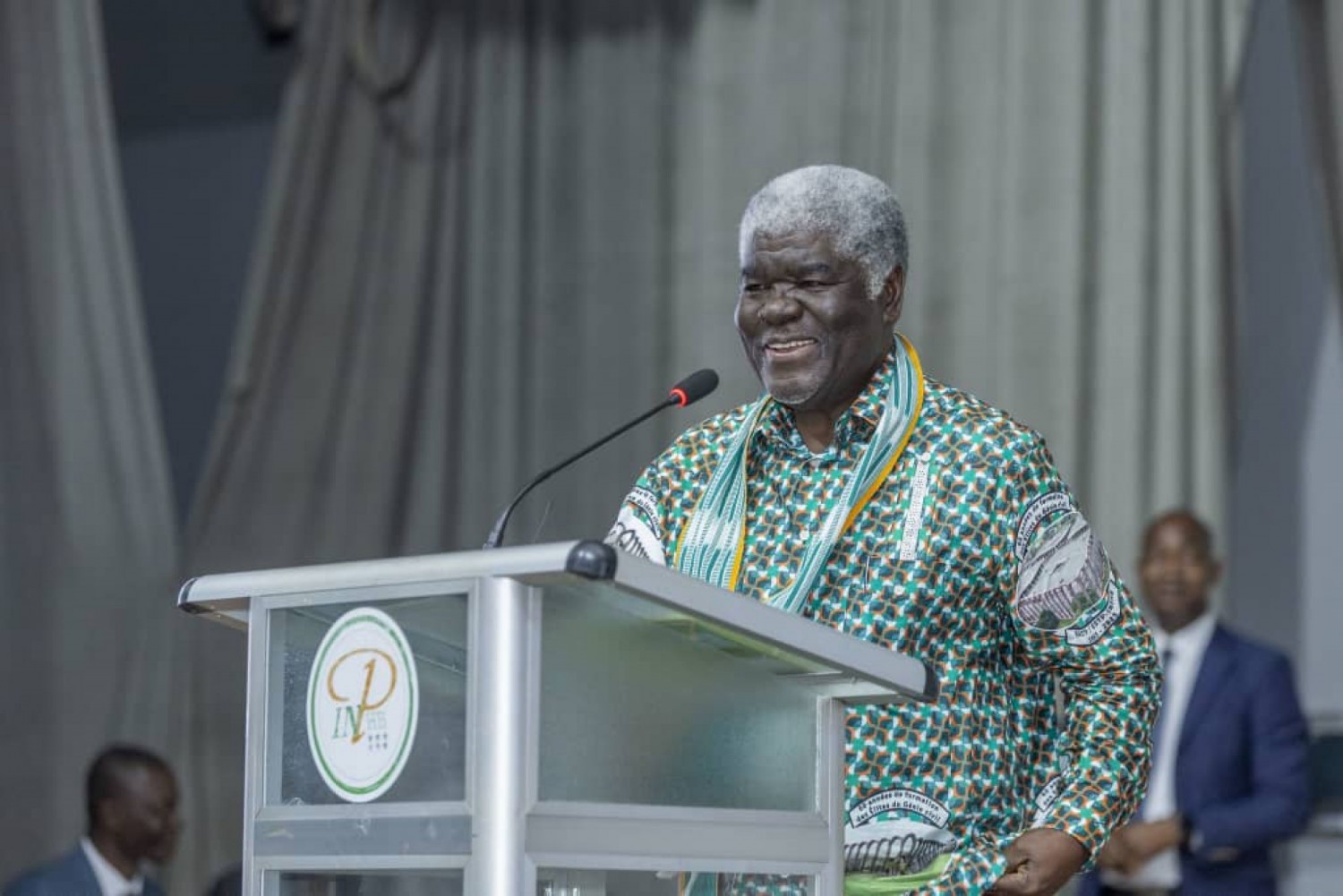 Côte d'Ivoire : 31è anniversaire du décès d'Houphouët Boigny, Mambé rend hommage à “une école vivante” et invite les Ivoiriens à cultiver la paix si chère au père de la nation