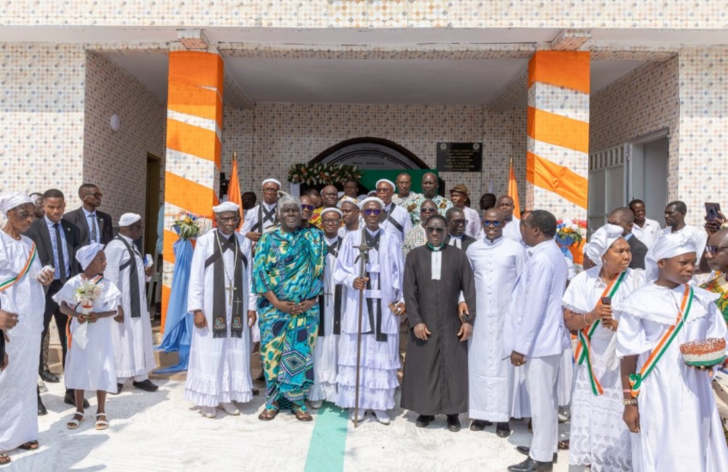 Côte d'Ivoire : Pour Beugré Mambé, les hommes de Dieu et les communautés religieuses occupent une place importante dans le maintien de la paix et de la cohésion