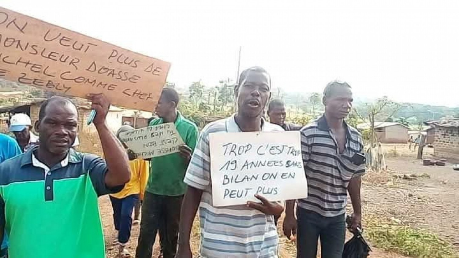 Côte d'Ivoire : Guiglo, contestation ouverte contre un chef de village, des populations manifestent pour exiger son départ