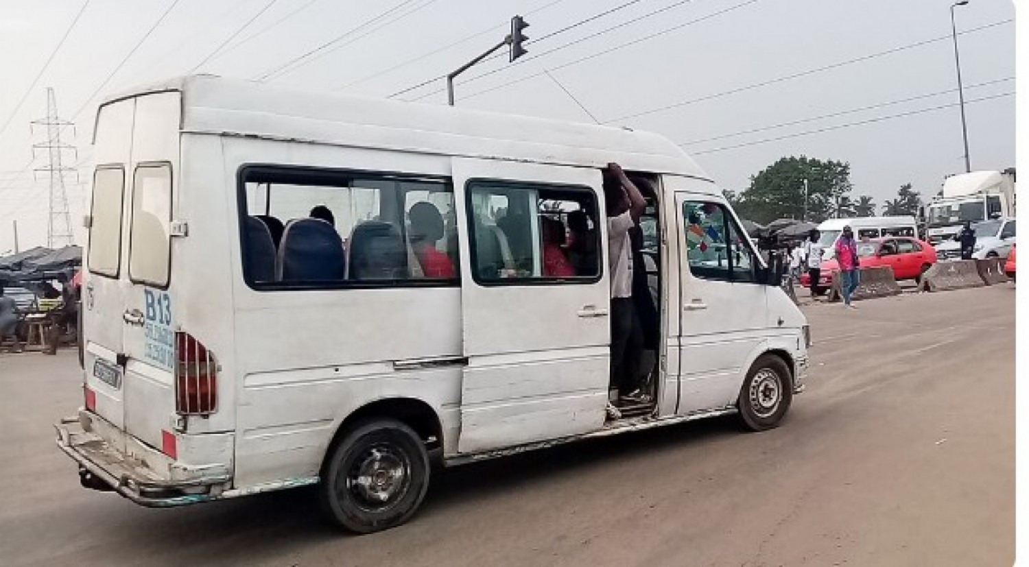 Côte d'Ivoire : Opération Spéciale « Epervier » sur les routes, les transports en  commun dans le viseur de la police cette semaine