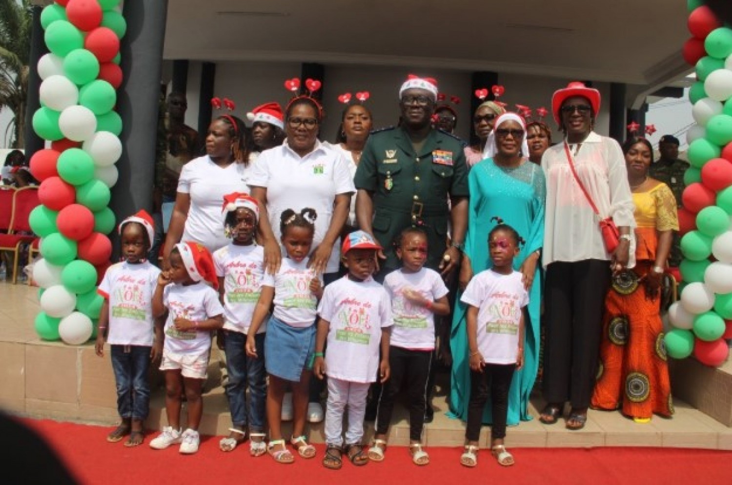 Côte d'Ivoire : Etat-Major, la femme du Général Doumbia, Fatima Sy comble plus de 3000 enfants de cadeaux