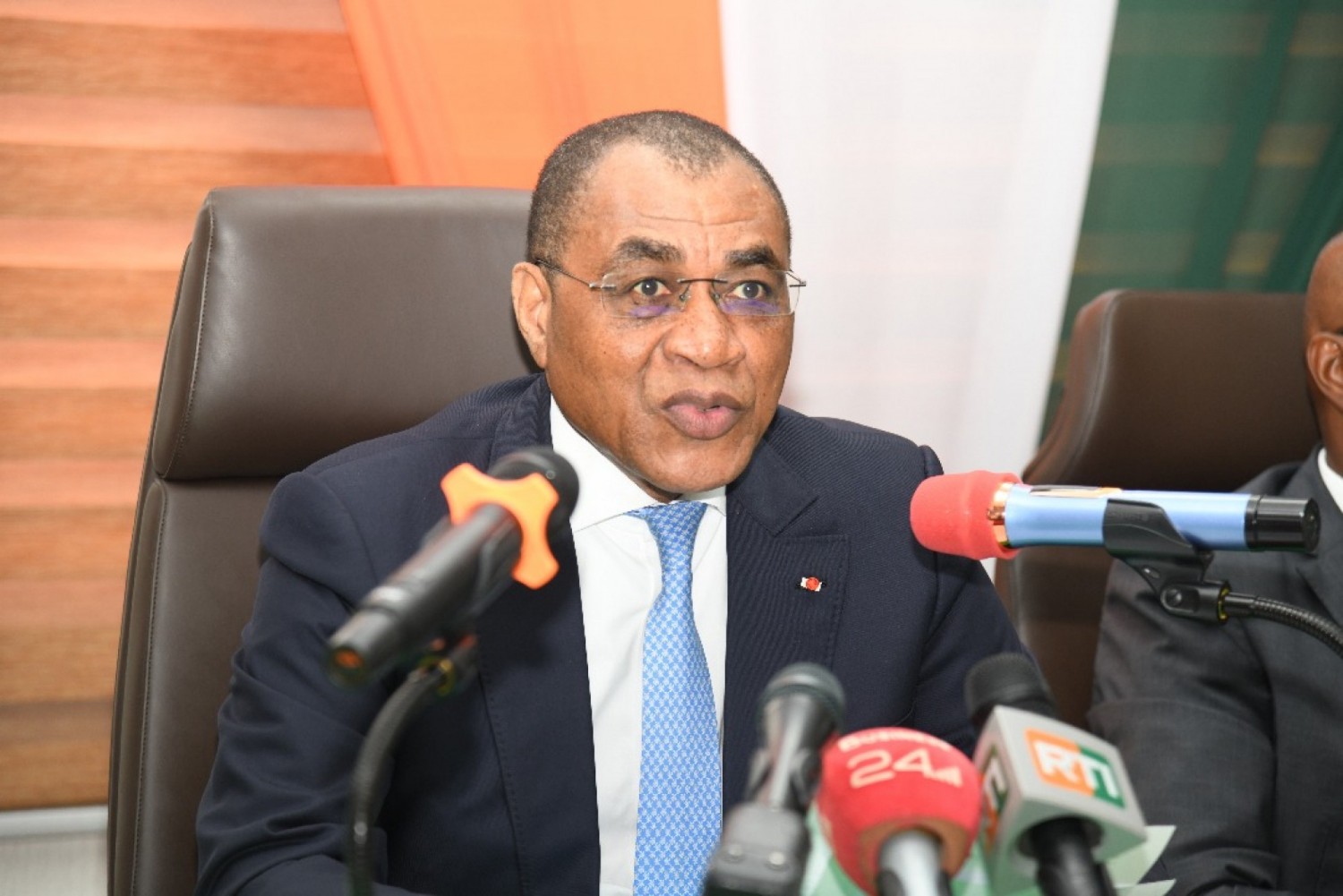 Côte d'Ivoire : Mobilisation des ressources, Adama Coulibaly annonce un taux de recouvrement de 95% réalisé en 2024 et invite les agents des impôts à redoubler d'efforts pour 2025