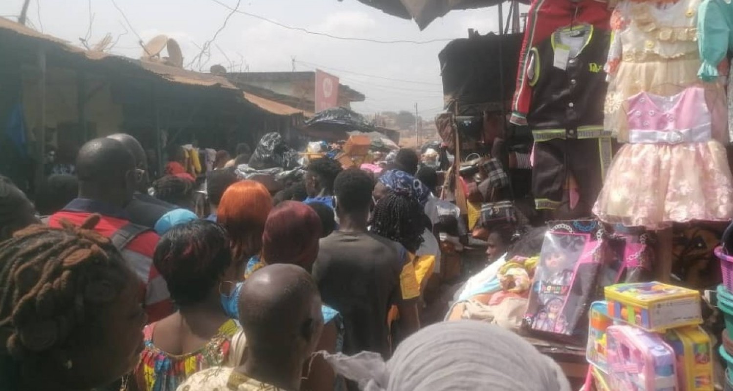 Côte d'Ivoire : Gagnoa, veille du Nouvel an, les commerçants du grand marché se frottent les mains