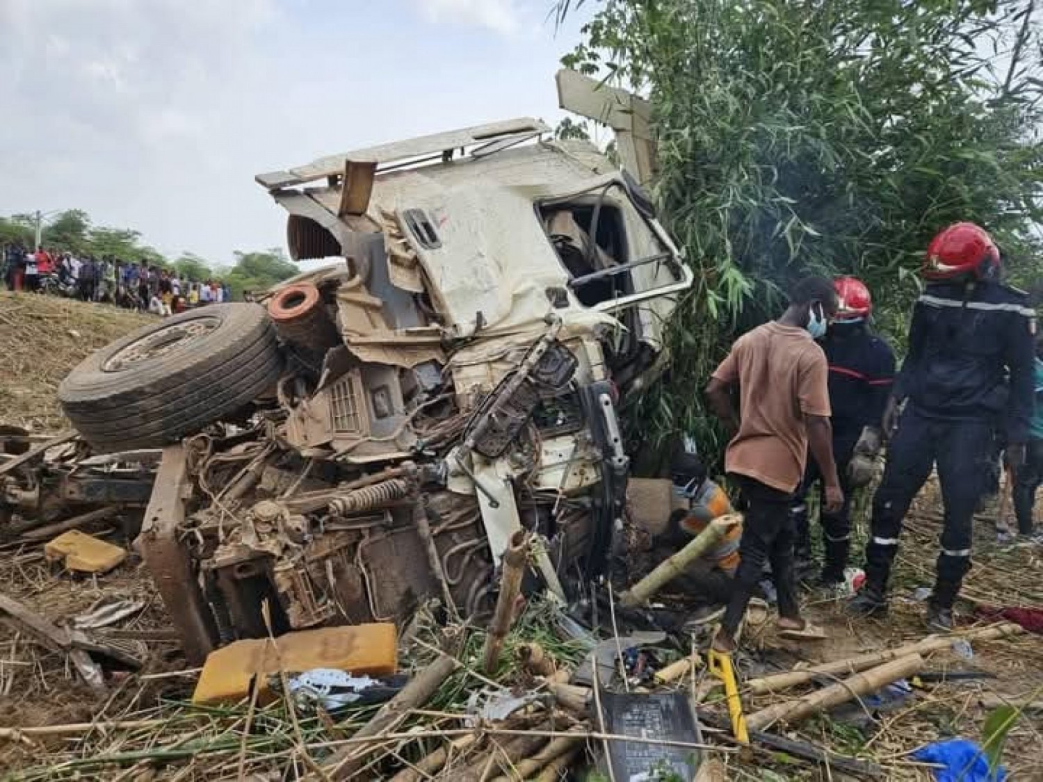 Côte d'Ivoire : Drame Routier à Grand-Yapo, trois morts et quatre blessés dans une collision violente