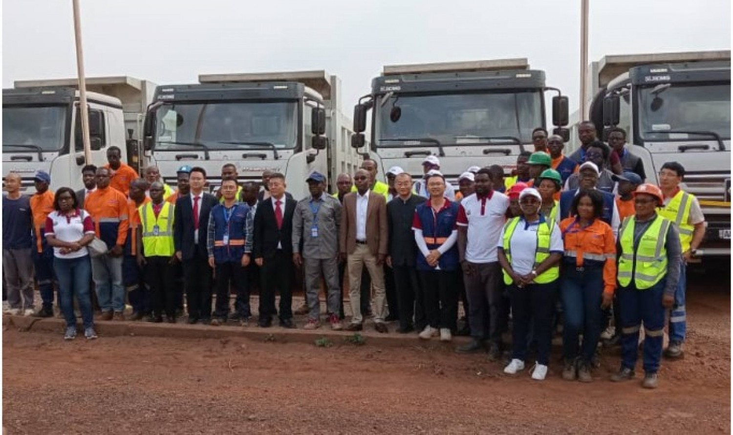 Côte d'Ivoire : CML dont l'Etat détient 61% des parts  se renforce de camions-Bennes pour le transport du manganèse vers les ports stratégiques de San-Pédro et Abidjan