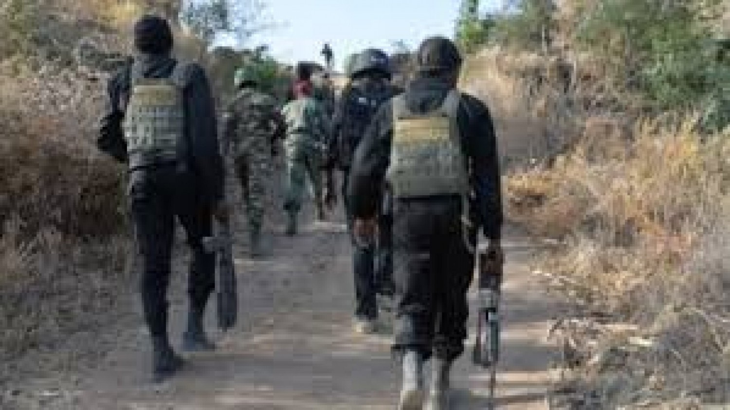 Cameroun : Trois militaires tués dans une attaque présumée  de Boko Haram contre un camp militaire