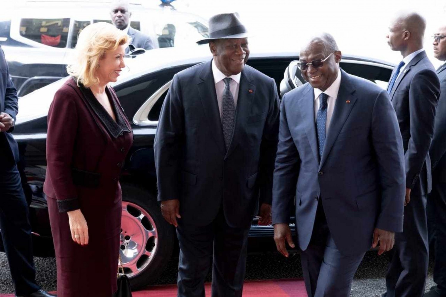 Côte d'Ivoire : Le chef de l'Etat Alassane Ouattara a quitté Abidjan avec son épouse pour un séjour privé en France