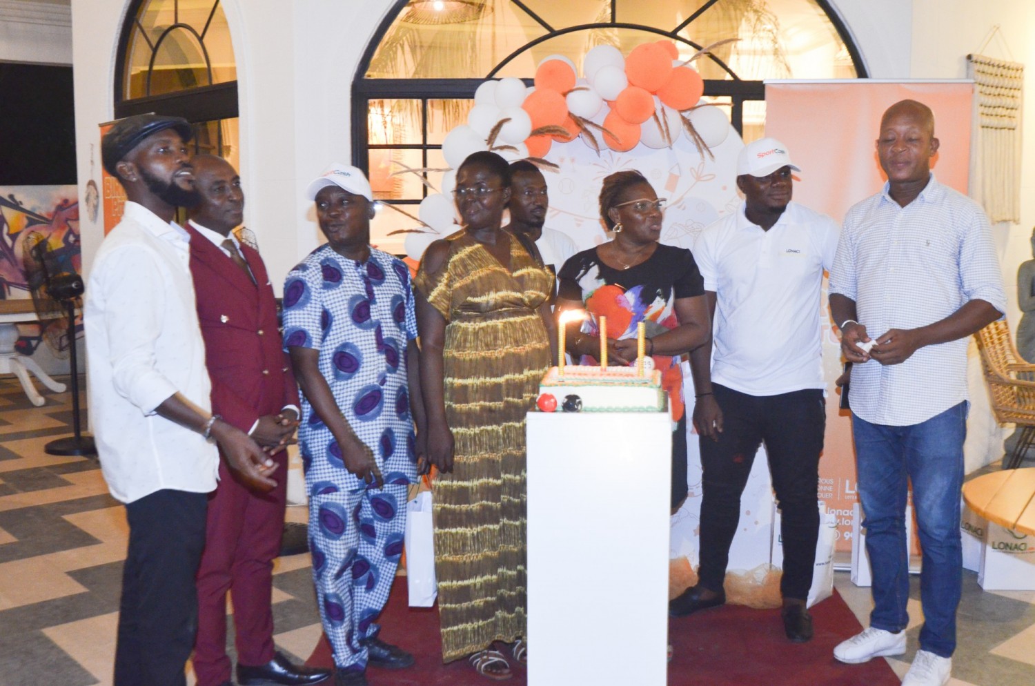 Côte d'Ivoire : « Birthday Program », de la LONACI, huit parieurs célébrés à l'occasion de leur anniversaire à Port-Bouët