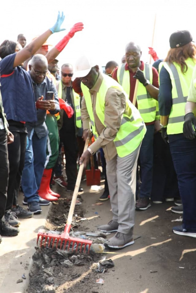 Côte d'Ivoire : Yopougon, Bictogo en première ligne dans la bataille contre l'insalubrité, 50 jeunes mobilisés dans chaque quartier pour assurer la propreté de la commune