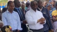 Côte d'Ivoire : Le Maire de Port Bouët Sylvestre Emmou aux déguer...