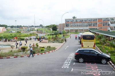 Côte d'Ivoire : Le Gouvernement adopte un nouveau code qui interdit l'introduction d'armes dans les établissements d'enseignements