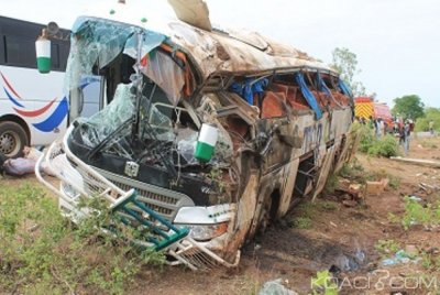 Burkina Faso: Trois morts et une quarantaine de blessés lors d'un accident sur la RN1