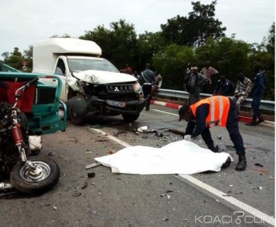 Côte d'Ivoire: Drame, à  Ferkessedougou, la collision entre une moto tricycle et une fourgonnette fait deux morts et des blessés