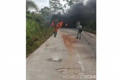 Côte d'Ivoire: Un camion-citerne prend feu et «coupe» la voie Gagnoa-Lakota