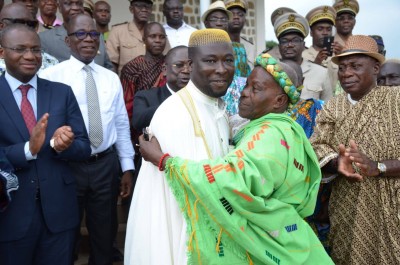 Côte d'Ivoire :   Béoumi, la tension toujours palpable entre Malinké et Baoulé, une mission de décrispation de Ouattara pour «réconcilier » les belligérants