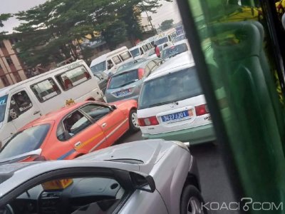 Côte d‘Ivoire : Quand un nouvel accident sur l'autoroute perturbe la circulation dans le sens Yopougon-Adjamé