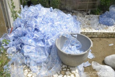 Côte d'Ivoire : En dépit de l'existence d'un décret portant interdiction de l'utilisation des sachets plastiques leur utilisation perdure, déplore Anne Ouloto