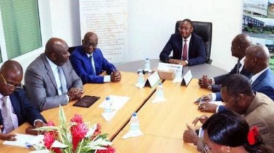 Côte d'Ivoire :   Grève annoncée aux impôts, le cabinet du Premier ministre rencontre la FESY-DGI autour de ses revendications