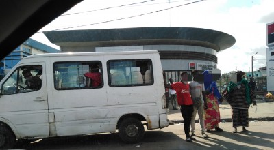 Côte d'Ivoire: Dégagés, les gnambros reprennent le pouvoir, reportage à Yopougon