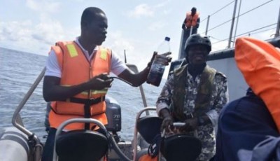 Côte d'Ivoire: La Marine nationale s'exerce pour lutter  contre la  pollution maritime