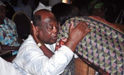 Côte d'Ivoire: Tragique décès du fils de Banny, Gbagbo échange avec l'ancien gouverneur de la BCEAO, Simone conduit une délégation des GOR au domicile de la famille