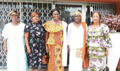 Côte d'Ivoire: Journée internationale de la femme, voilà ce que Simone  confie à la délégation de la ministre Ly Ramata