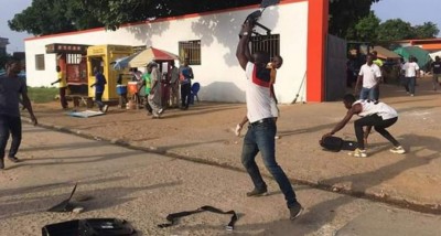 Côte d'Ivoire : Saccages à la Mairie de Yopougon pour réclamer la gratuité de la CNI