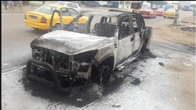 Côte d'Ivoire : Actes de vandalisme, un véhicule 4x4 de la mairie de Port Bouët incendié par des individus non identifiés