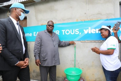 Côte d'Ivoire : Programme d'accès à l'eau pour tous, visite de terrain du ministre Tchagba et du DG de la SODECI pour vérifier la bonne marche des travaux