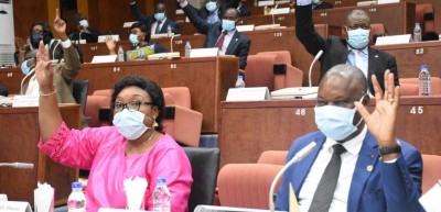 Côte d'Ivoire : Sénat, malgré le boycott des sénateurs du groupe parlementaire PDCI-RDA trois projets de lois votés en plénière