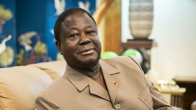 Côte d'Ivoire : Henri Konan Bédié décède à Abidjan après une évacuation d'urgence (proches)