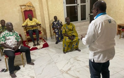 Côte d'Ivoire:   Régionales dans le Sud-Comoé, Georges-Armand Ouégnin, reçoit les bénédictions de Nanan Miezan Kacou Roi de Bonoua