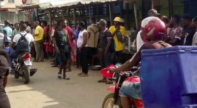 Côte d'Ivoire : Tensions à Yopougon Kouté, manifestation des jeunes, des points stratégiques occupés, le chef du village dénonce des mains obscures